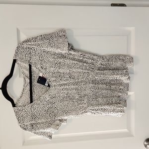 Womens lucky brand tiny leopard t shirt small white grey black elastic waist